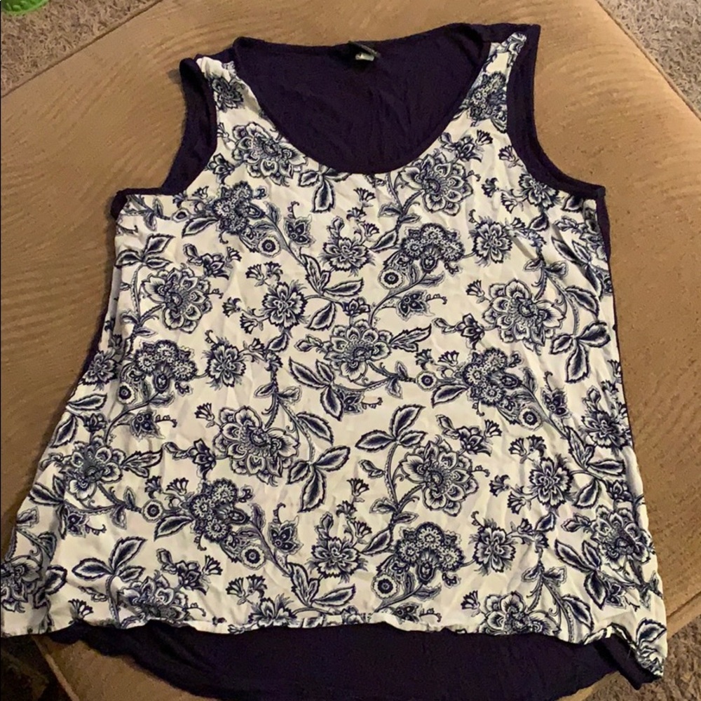Casual/ dressy top